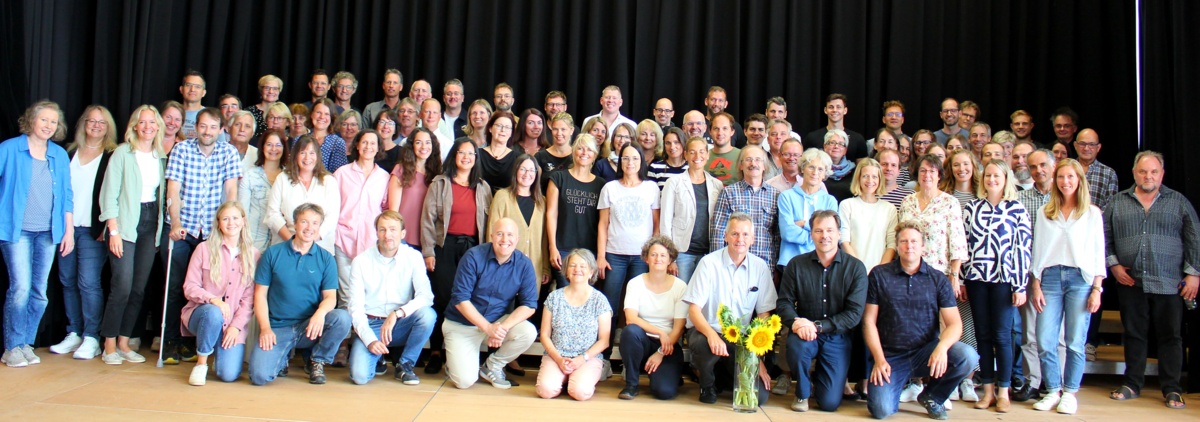 Das Lehrerkollegium des Gymnasiums Marktoberdorf im Schuljahr 2024/25